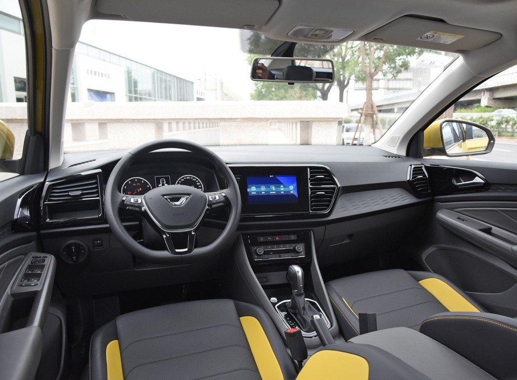 10万预算选合资SUV，领界、逍客、捷达VS5，谁更值？