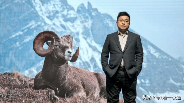 李孟华，中国农业大学教授，博导，动物遗传育种与繁殖、羊业专家