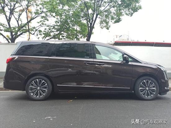 试驾新款别克GL8 ES陆尊，称之为“尊”是否符实？