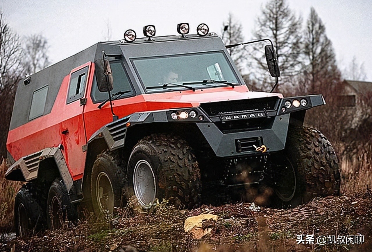 8x8全地形越野車來自俄羅斯,輕鬆碾壓奔馳路虎,悍馬牧馬人