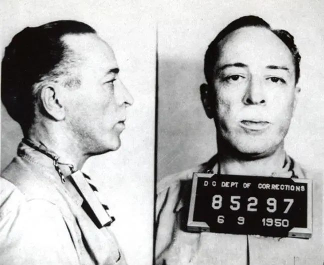 麦卡锡主义：一个游荡在美国上空的幽灵