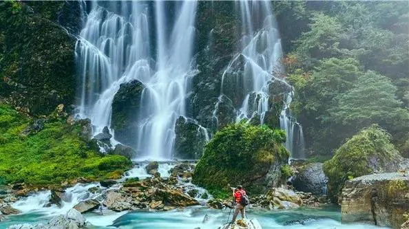 均温20℃！周边7个耍水宝地，冲浪滑水观瀑，最快1h清凉度夏