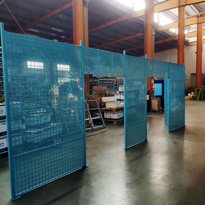 建筑施工电梯防护门立面防护板楼层防护