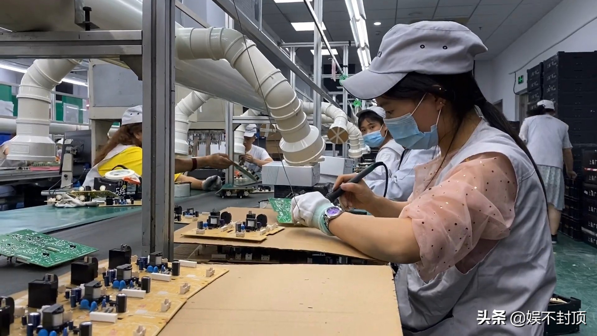 电子厂招聘普工插件(没进过电子厂不要紧) - 好工作