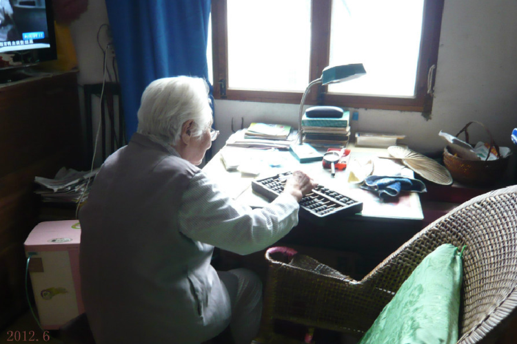 35岁学会计来得及吗（传说中越老越吃香的会计和审计）