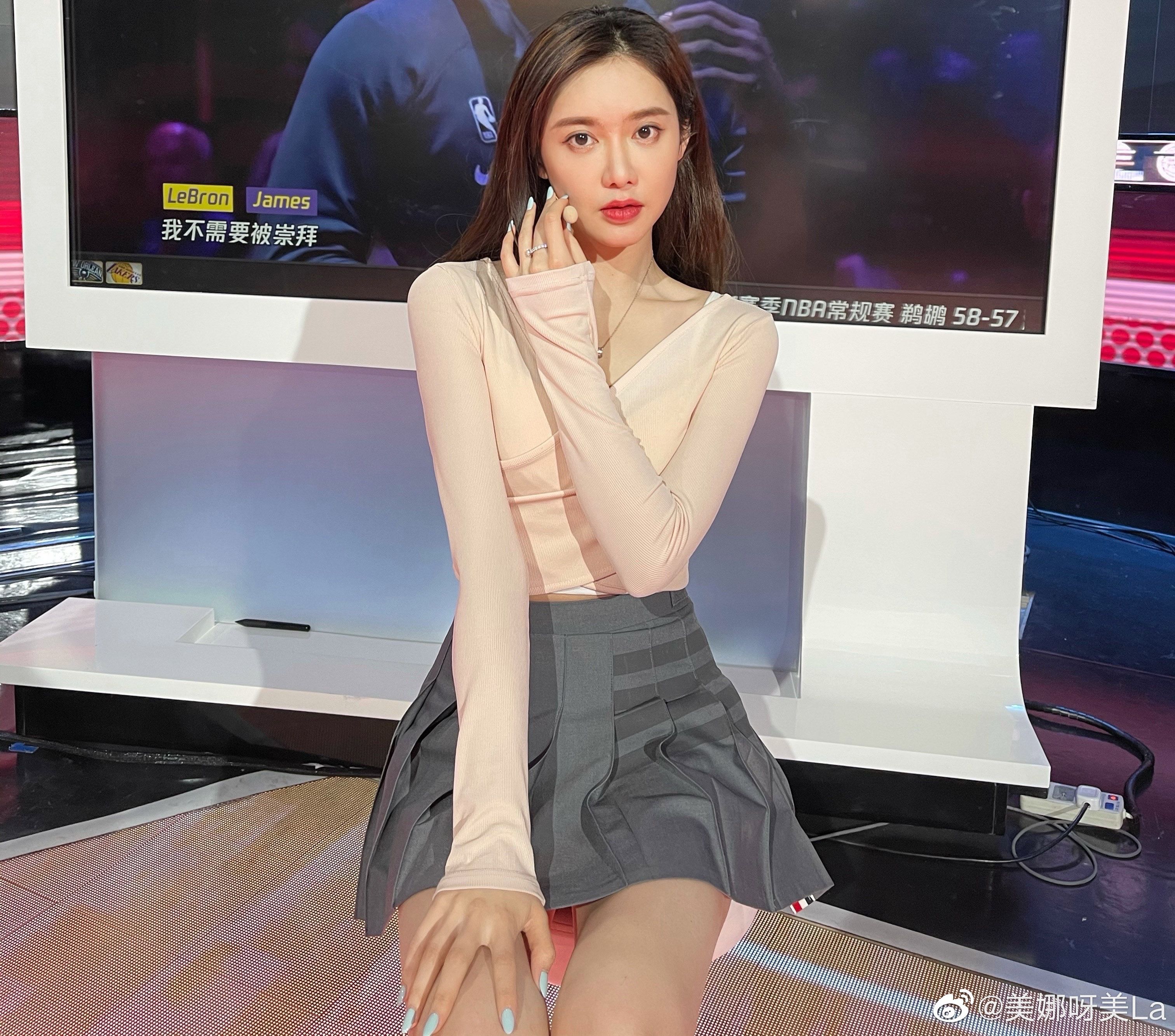 虎扑nba女主播有哪些(继雪儿和美娜之后，NBA女主播又一位耐看型的，样子像马苏)