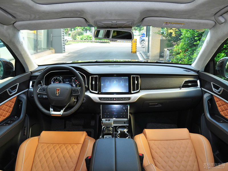 内外兼修的六缸增压SUV，实力究竟如何？试驾红旗HS7旗领版