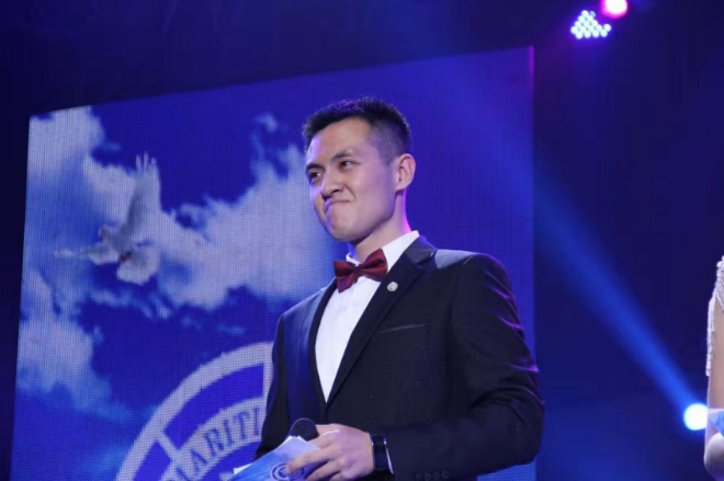 颜值与实力兼备！开学之际，东北这所高校新生收到一份