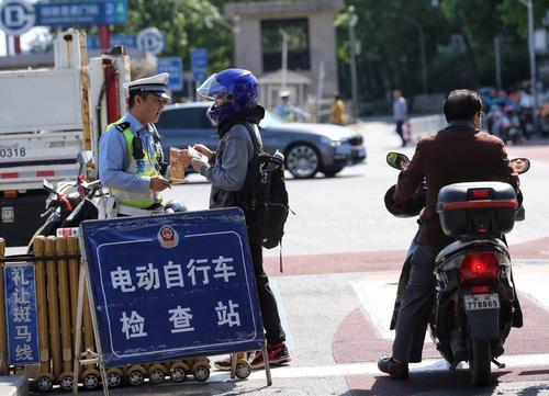 电动车“新规”出台，9月起全国统一实施，违规者一律“禁行”