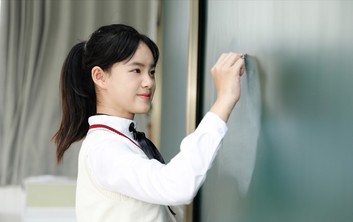 “儿大避母，女大不避父”的真谛，多数父母没懂，实则蕴含大道理