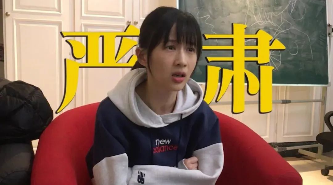 凭自己努力走红的8位女网红，一个比一个拼，有人因一条裙子爆火
