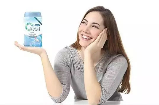 衣服不用洗，一泡就干净！73岁老人研发洗衣神器，颠覆洗衣方式