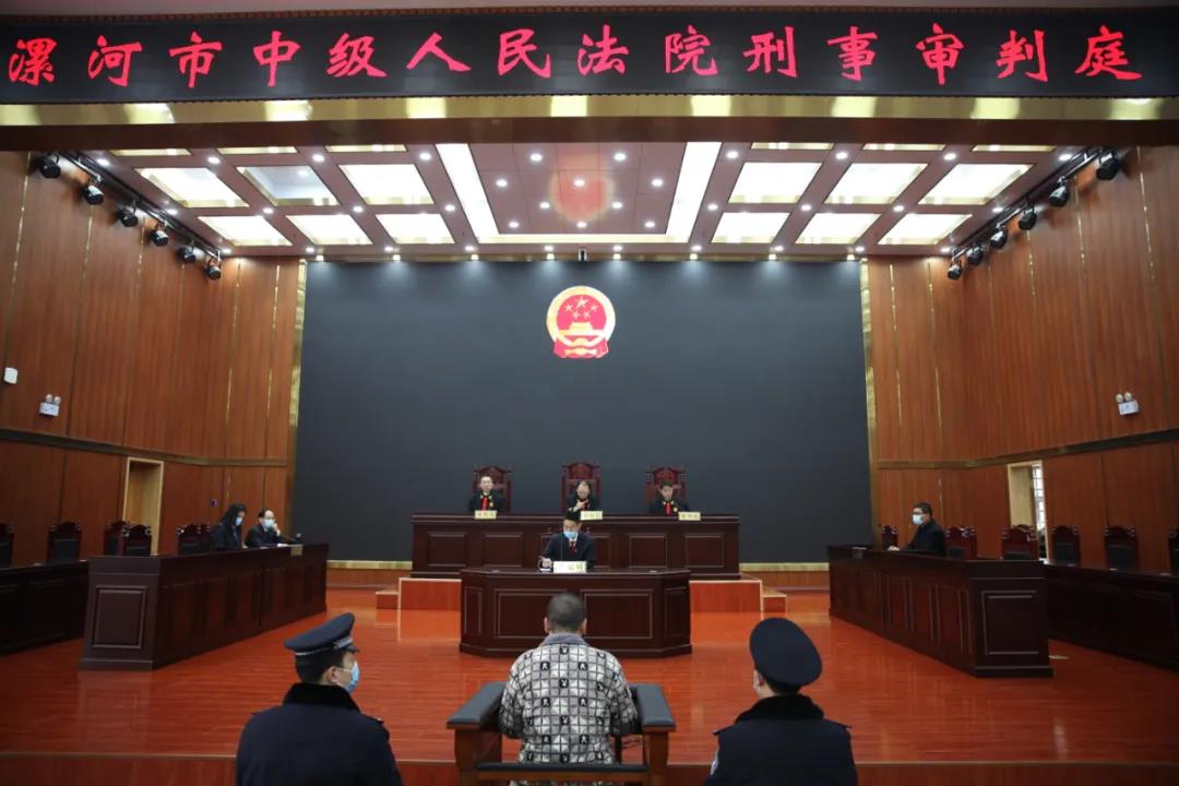 1988大学生被压死（包片干部凌晨带队拆迁被撞身亡案）