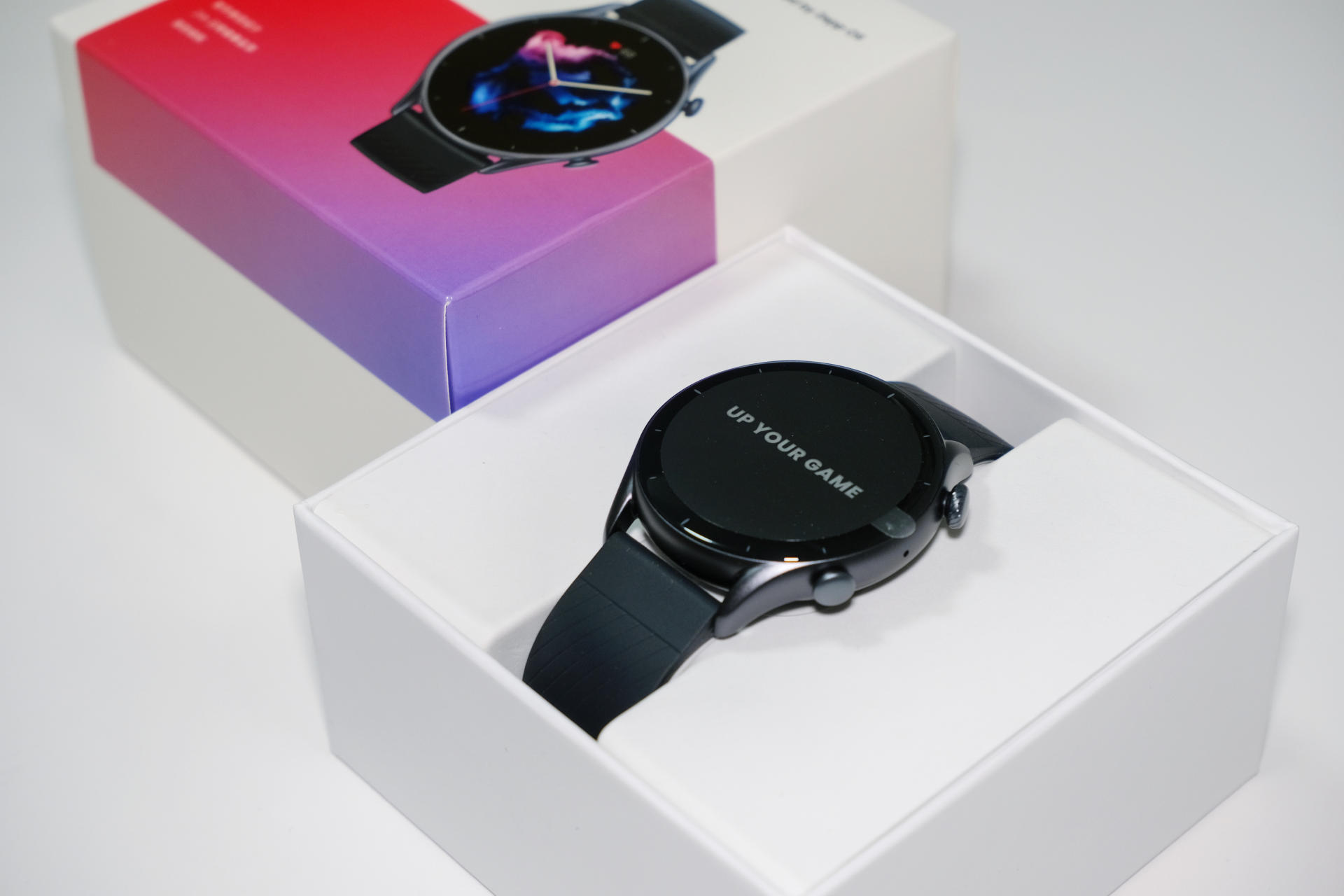 系统流畅 续航持久 Amazfit 跃我GTR3智能手表开箱体验