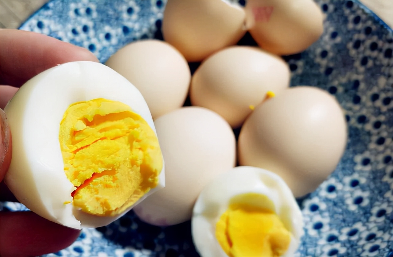 肺不好的人要远离鸡蛋吗？若想养肺，建议多吃这4种白色食物