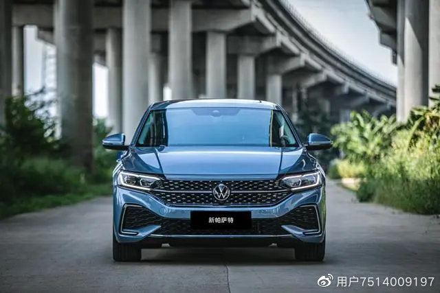 试驾｜摆脱以往的商务气息，试驾上汽大众新帕萨特330TSI