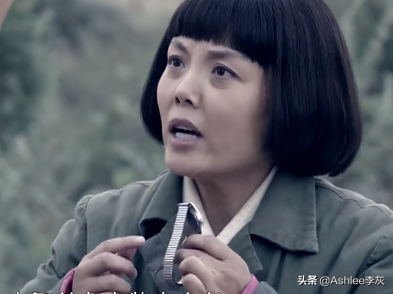 贺凤英不要彩礼,要求男女平等,坚决抵制旧社会的那一套风俗,给我留下