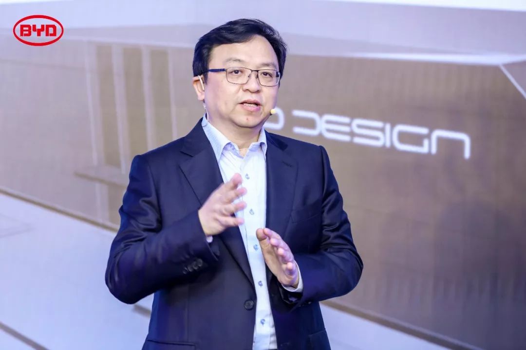 “深圳十大富豪榜”再次刷新！财富总额1.3万亿，七人身价超千亿