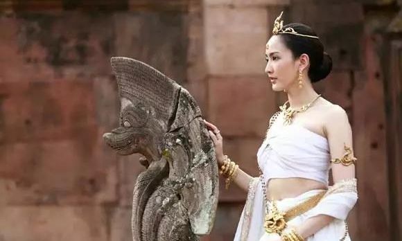 娜迦王电影剧情「详解」 _晶羽科技