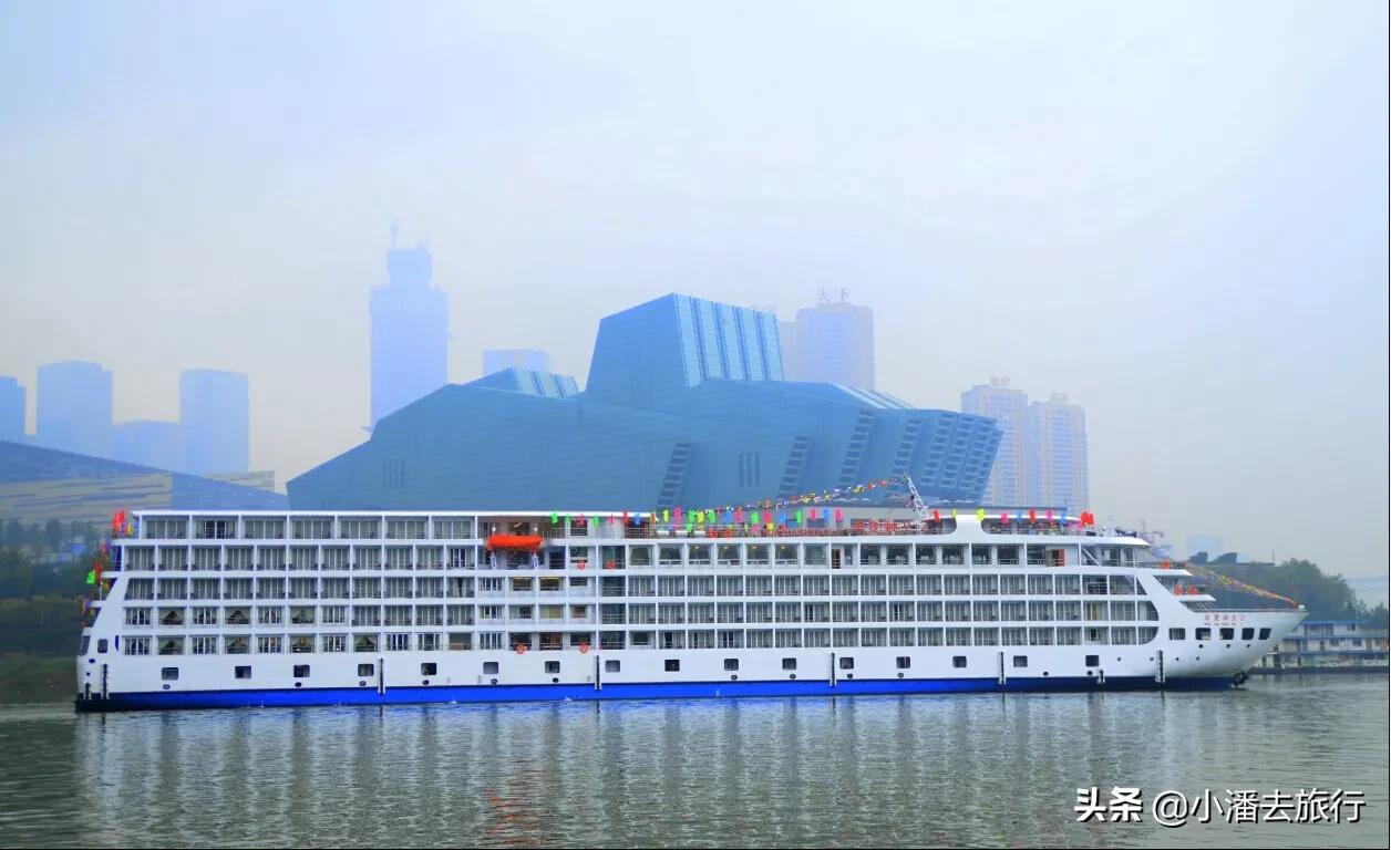 2021年重庆游三峡需要几天时间，每人需要多少钱？