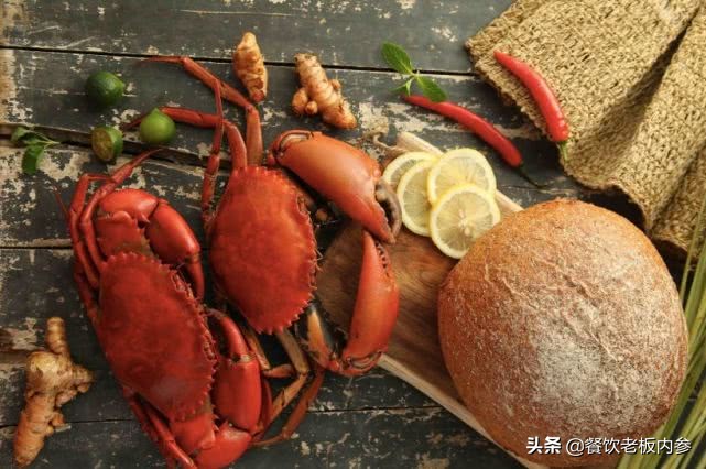 卖烤鸭的新玩法：羲和雅苑的多品牌和数字化之路