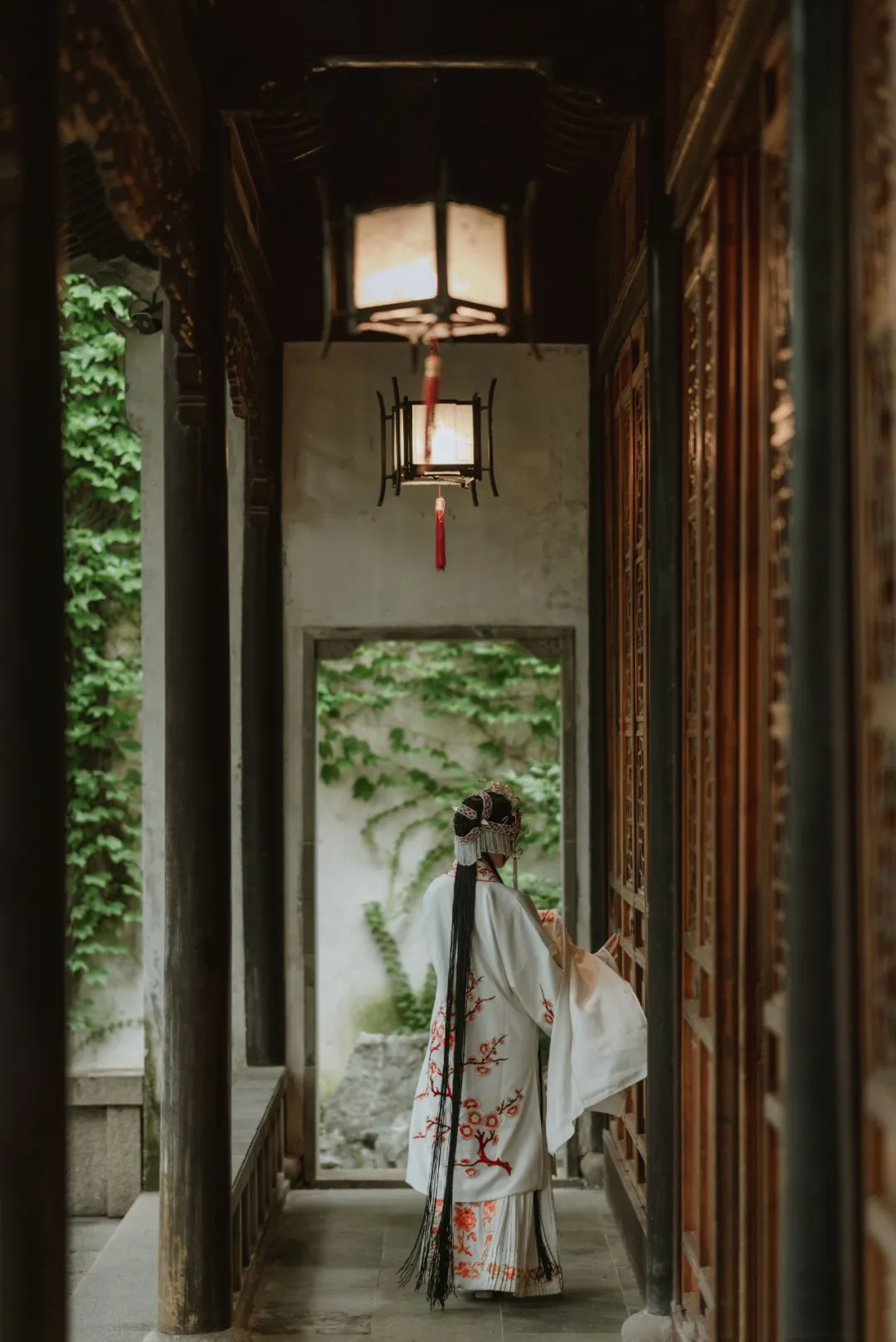 当回首，生旦净末丑
