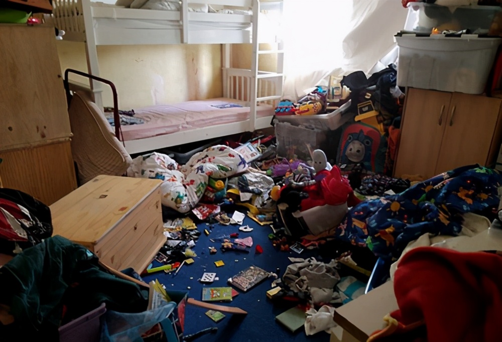 长久不住的房间经常有许多灰尘,这些灰尘哪来的?