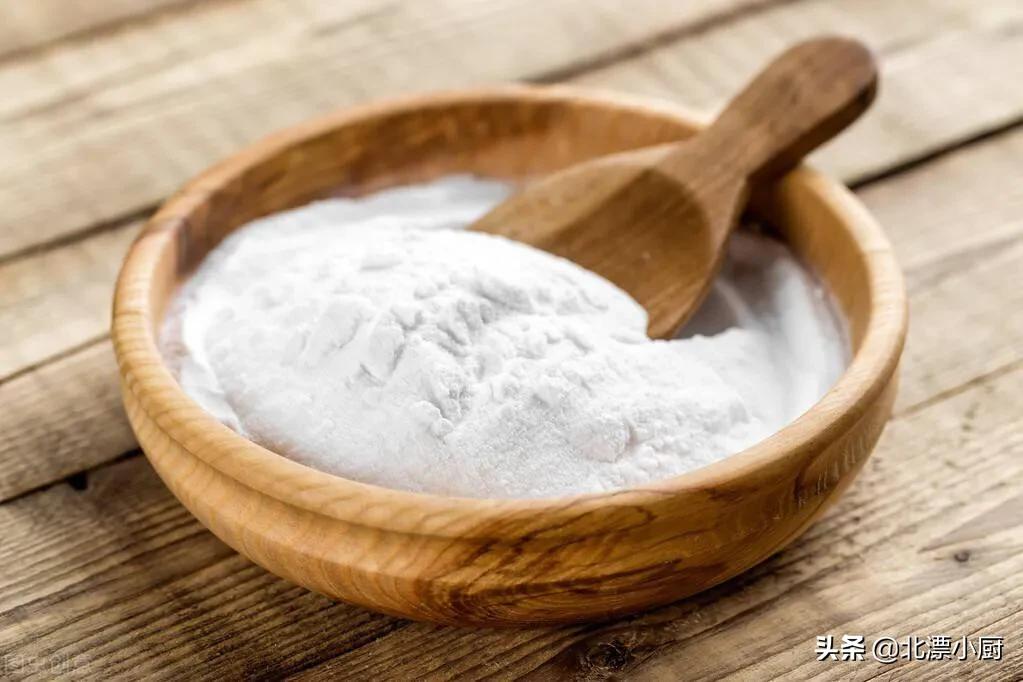 食用碱、小苏打、泡打粉；三者区别大不相同，了解清楚别再用错了