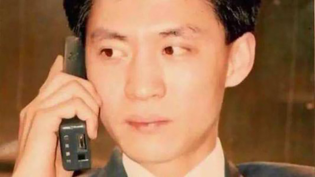 中国第一位用手机的人，当时号码随便挑，他选了国内首个“靓号”