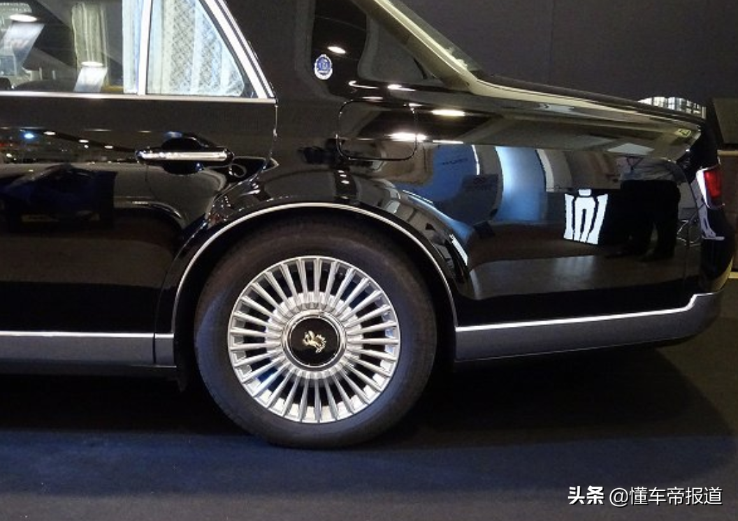 新车 </p><p>　　 售价涨至2008万日元，丰田新款世纪发布，配置进一步升级