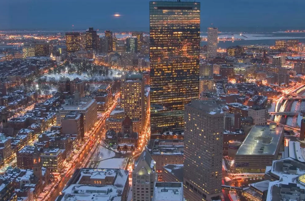 明星“扎堆”报考伯克利，被质疑是“野鸡”，它在国内是啥水平？