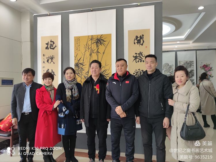 本市热点：抚顺第二届女子书画展拉开帷幕