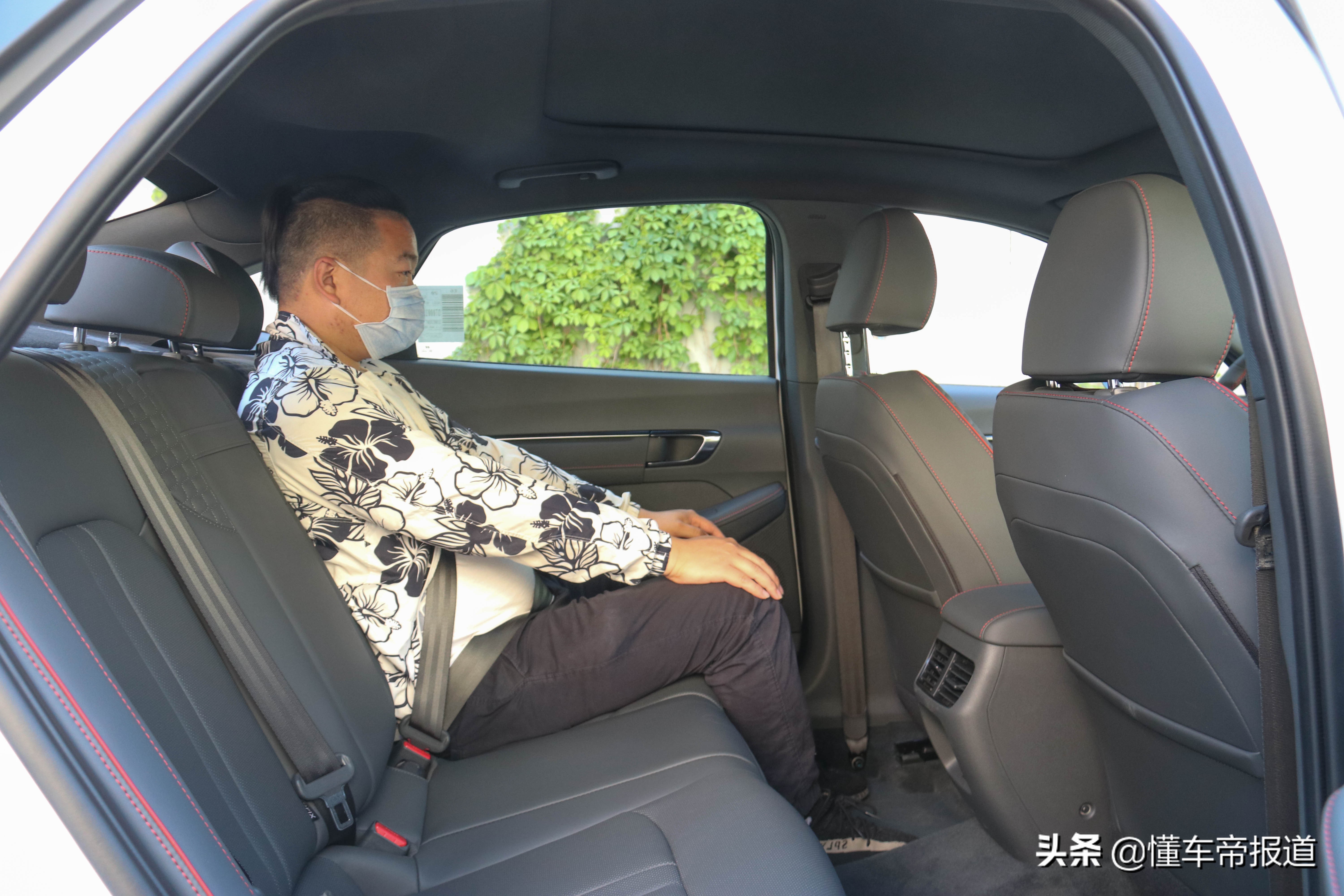 再次突破自己！实拍北京现代第十代索纳塔