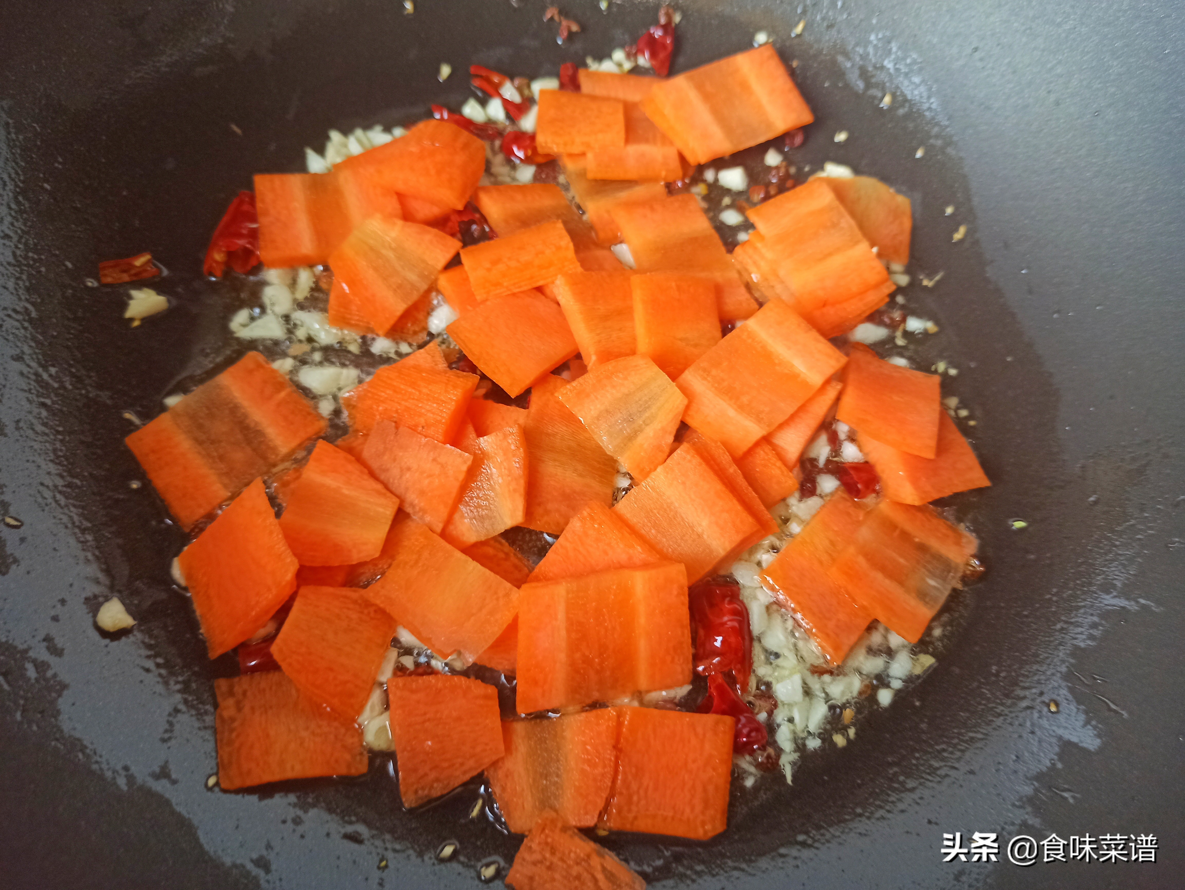 胡萝卜最好吃的9种做法，鲜香又美味，大人孩子都爱吃，建议收藏