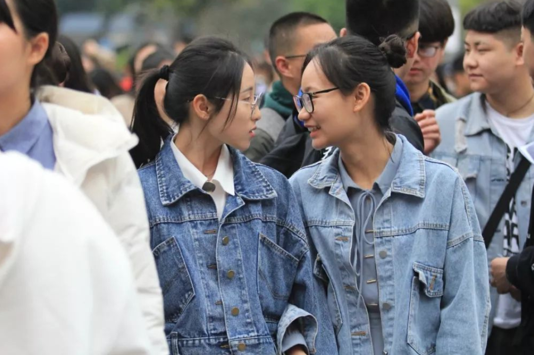 毕业以后才知道，同为专科走单招和高考进大专，差距不止一星半点