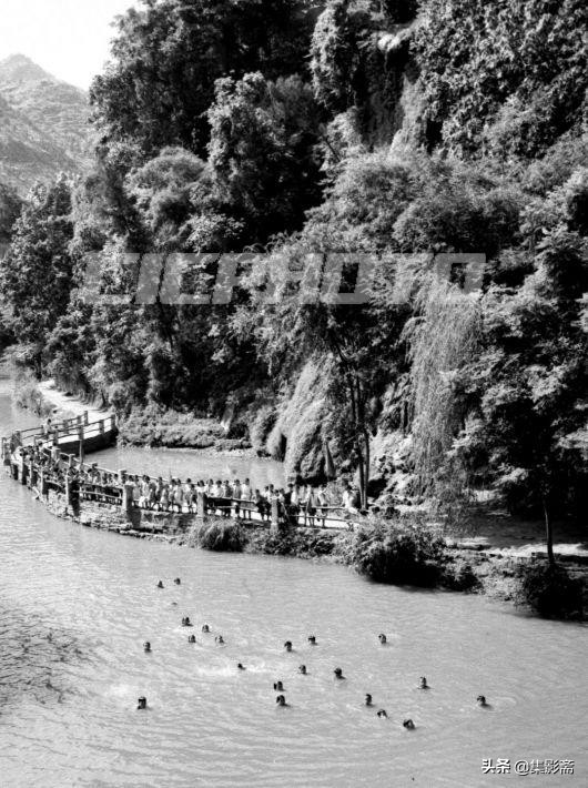 难得的重庆市各小学老照片