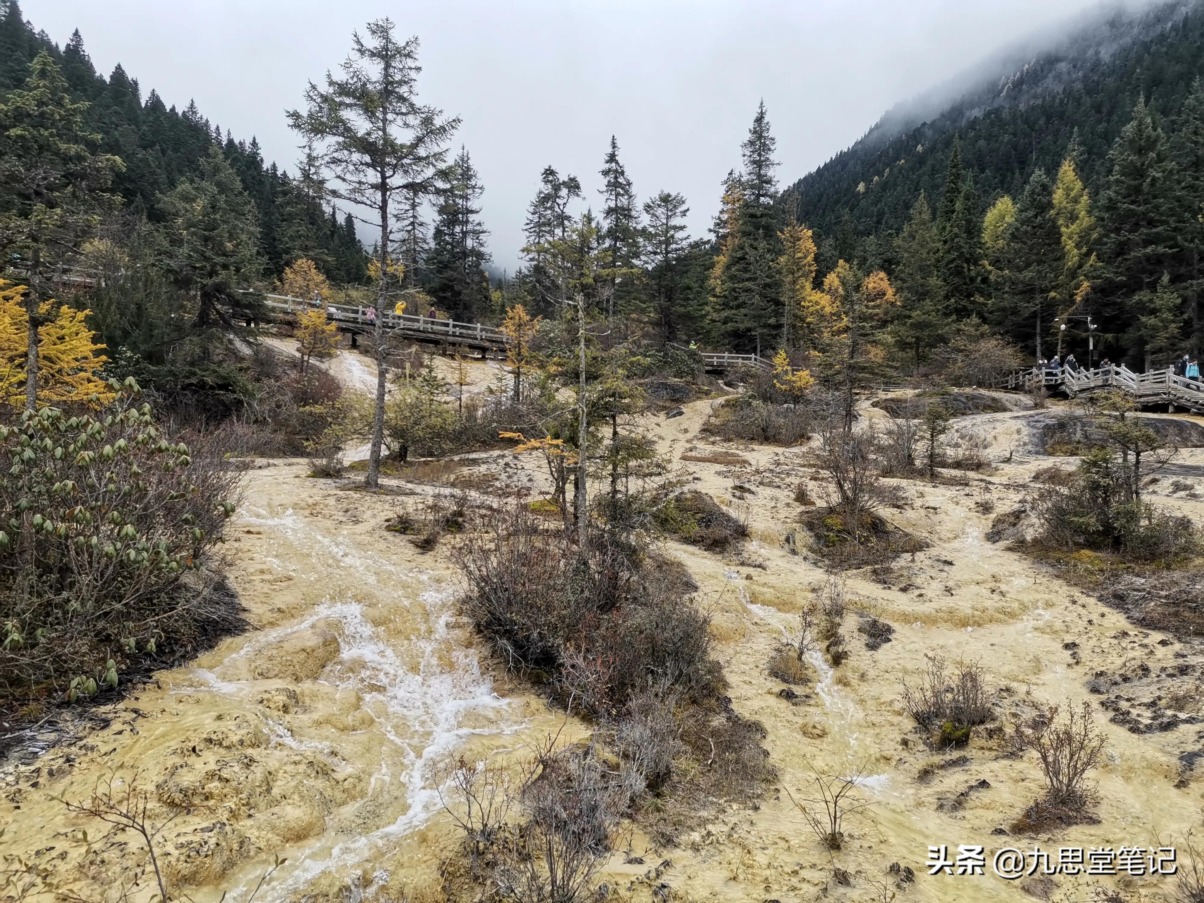 无边风景在路上；十月中下旬川西小环线，拍摄的唯美照片精选合集