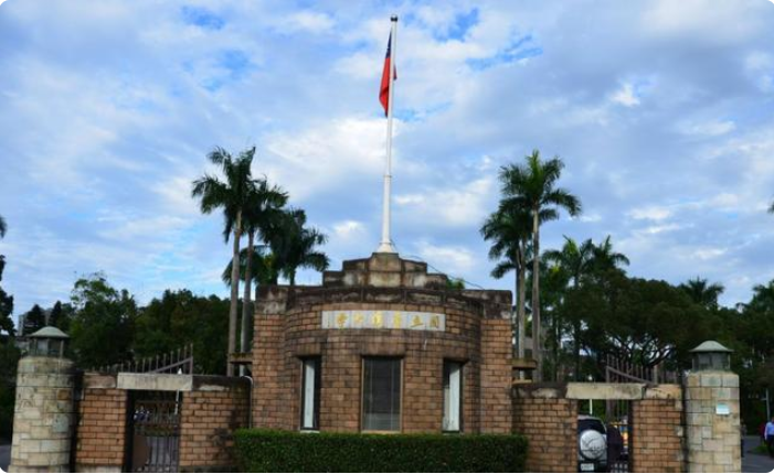 校园面积是清华大学的80多倍？这些大学太“大大大大大”了