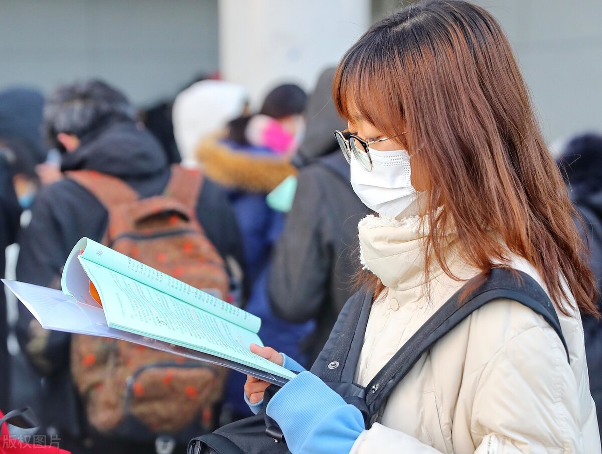 推免扩招已成趋势，统考名额不断“缩水”，普通考生何去何从