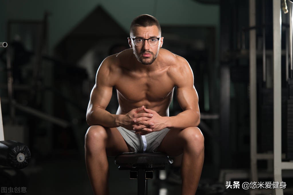 力量训练进入瓶颈期，这是训练模式的问题，4个方法提升增肌效果