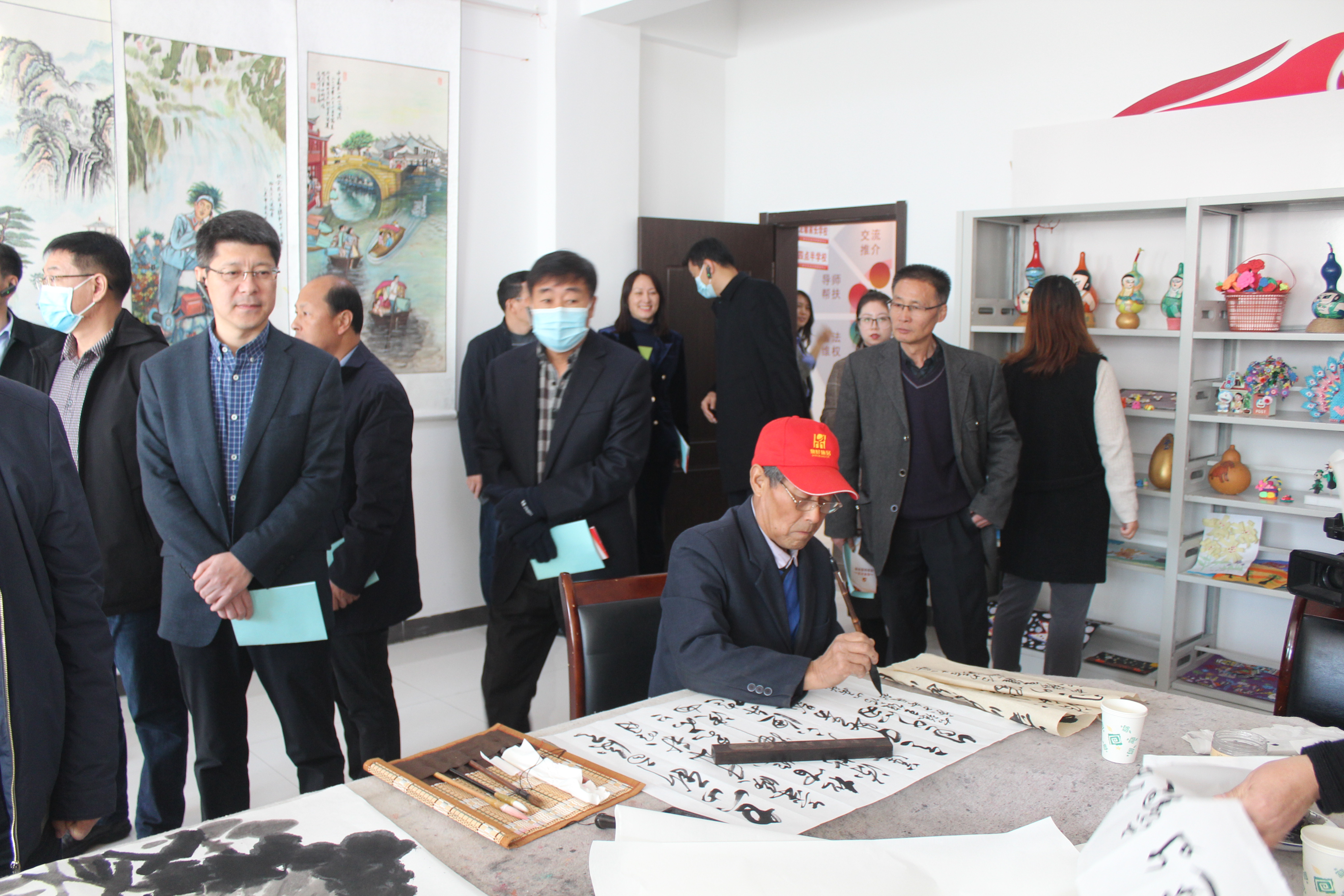 山东省招远：社区老年大学，丰富老人生活