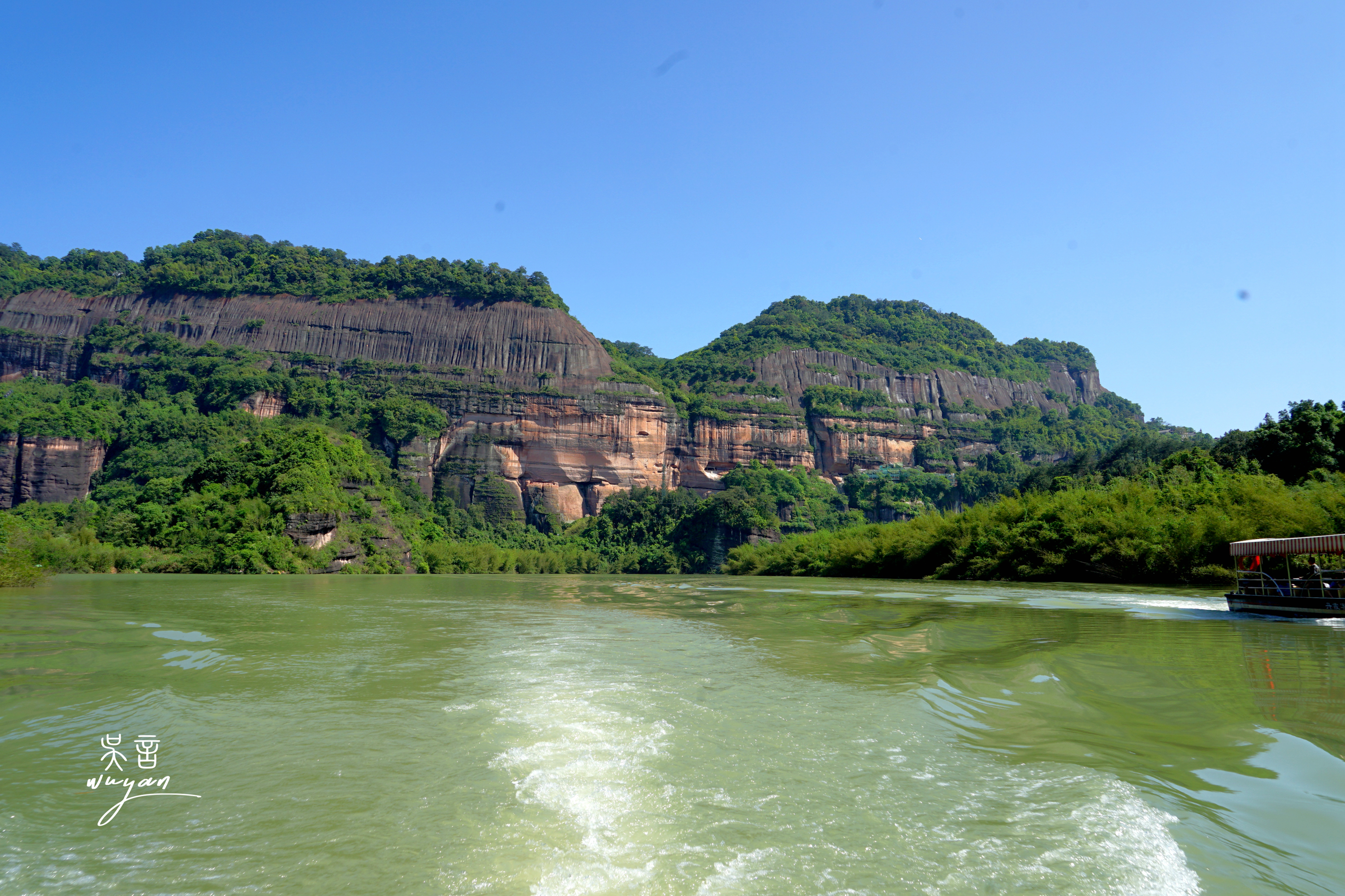 韶关丹霞山,赤壁丹崖,连宋代法云居士的心绪心结都化为乌有