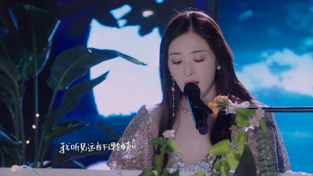 她们惊艳了时光，15位四川籍女星，个个灵气秀美，靠实力雄起