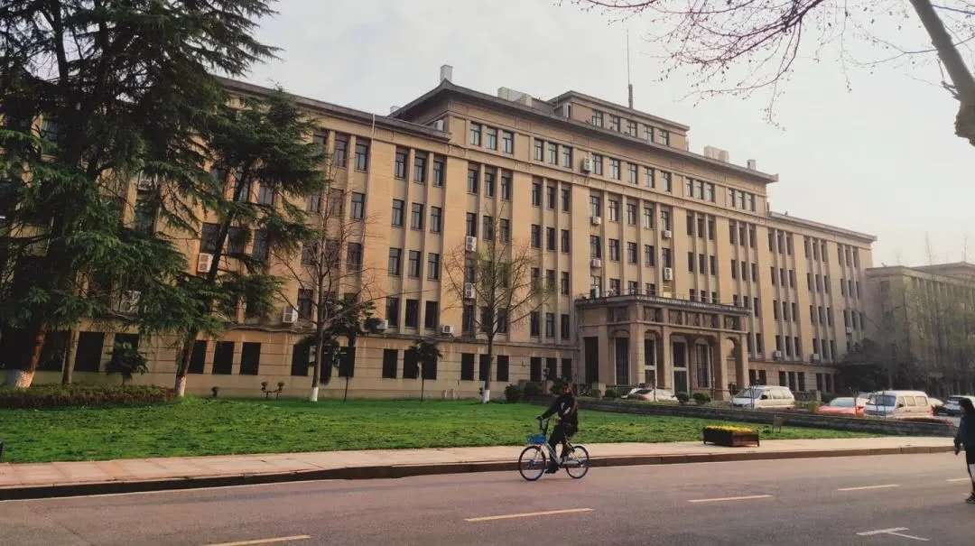 5位院士坐镇，还坐拥全国第一的学科！高考之后，武汉这所高校又“火了” ！