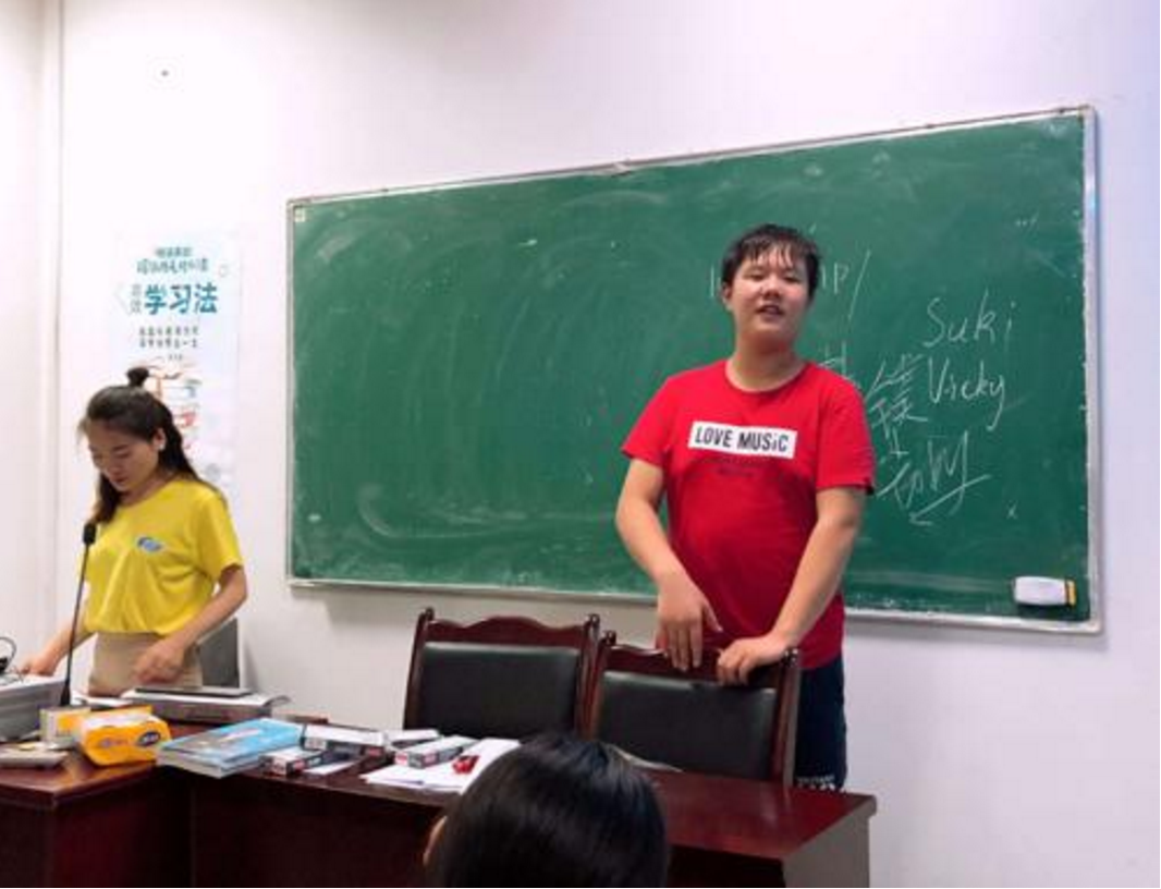 大学生竞选班委，这3个很有价值，导员：不要错过