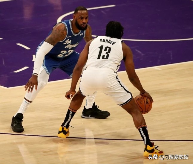 nba为什么没有火箭队呢(再见，火箭队！从38场到4场全美直播，费尔蒂塔成头号输家)