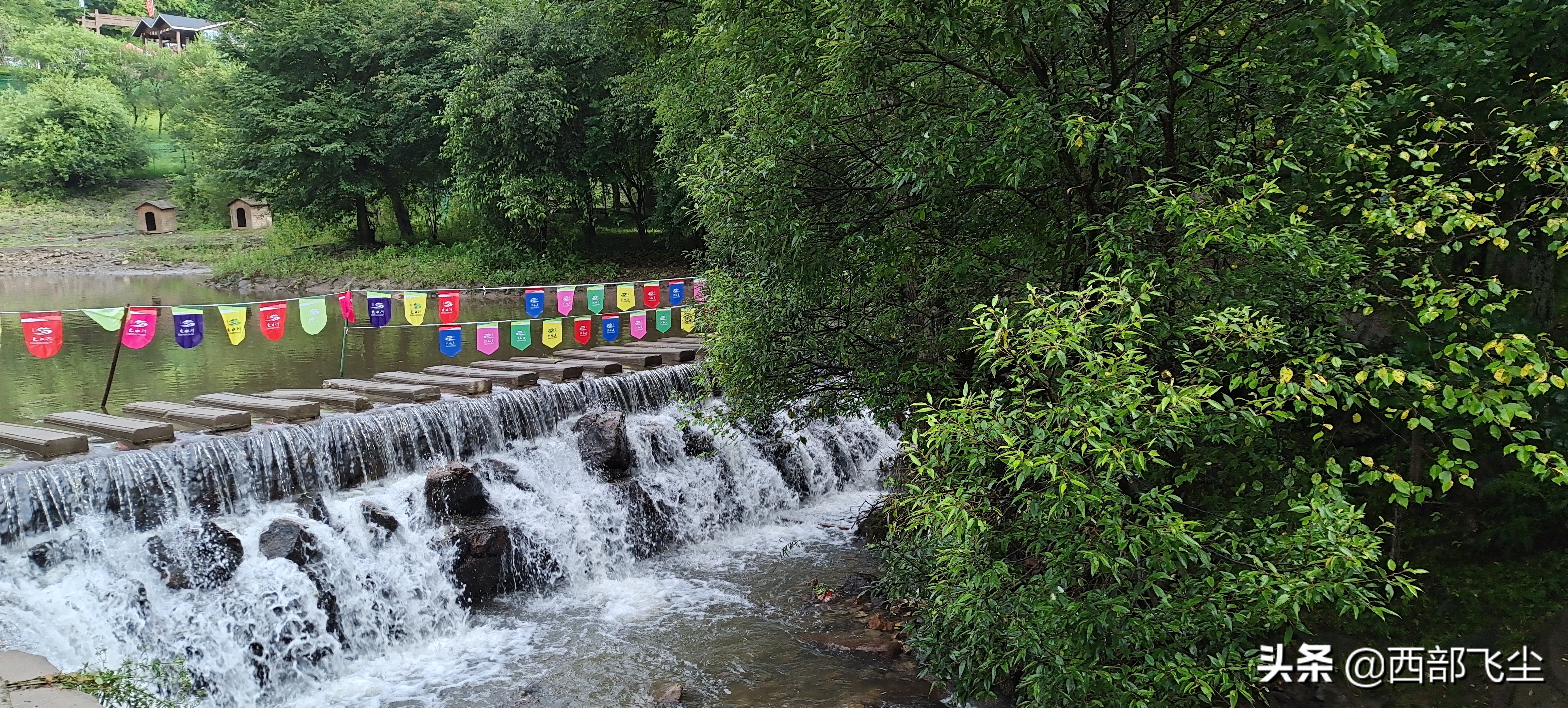 關山草原景區位於寶雞市隴縣西南部,地處寶雞,平涼,天水三城市幾何