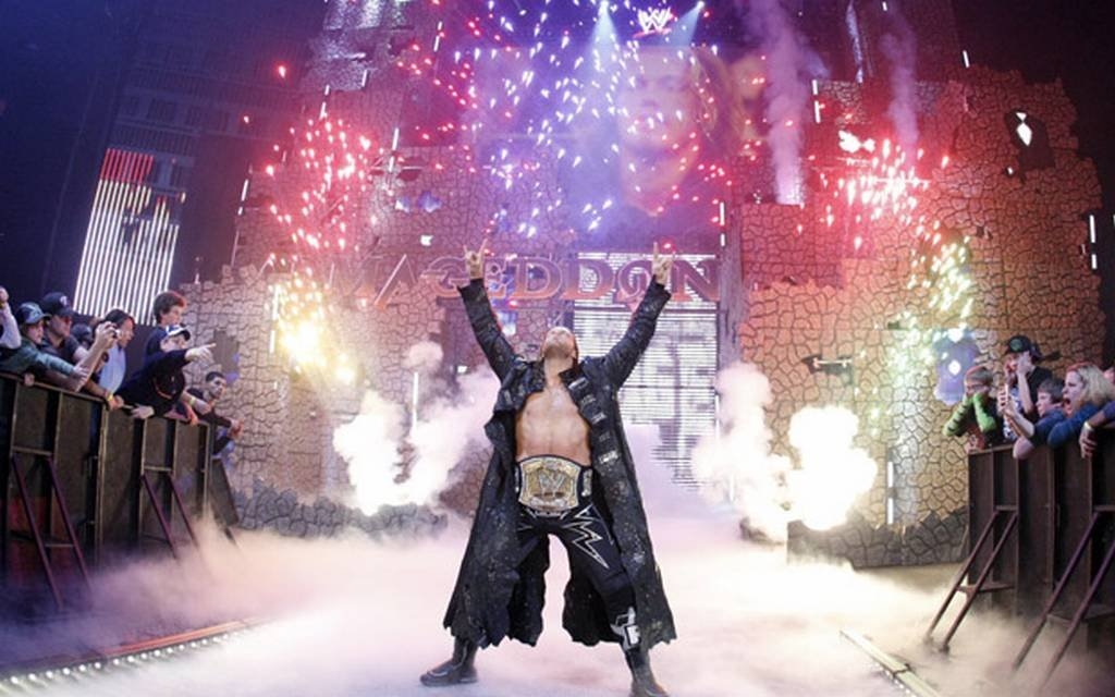 WWE十大传奇人物：身中七枪仍奋战擂台的不朽英雄