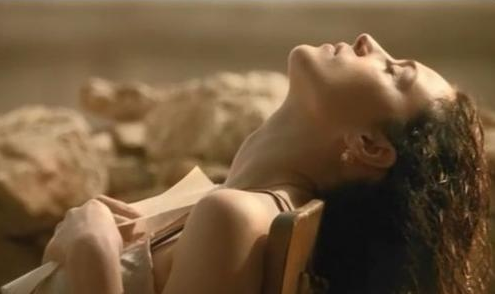 《西西里的美丽传说》：浅析剧中的3种爱，温暖与悲哀共存