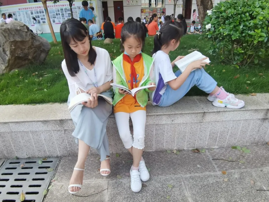 惊喜！这个学校，每周四节阅读课